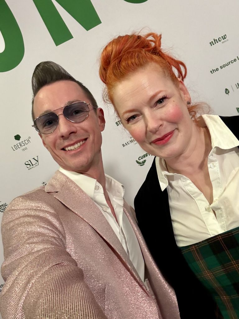 02 Enie van de Meiklokjes Humorvolle Magie für Hochzeit, Firmenfeier, Geburtstag, Weihnachtsfeier oder Jugendweihe