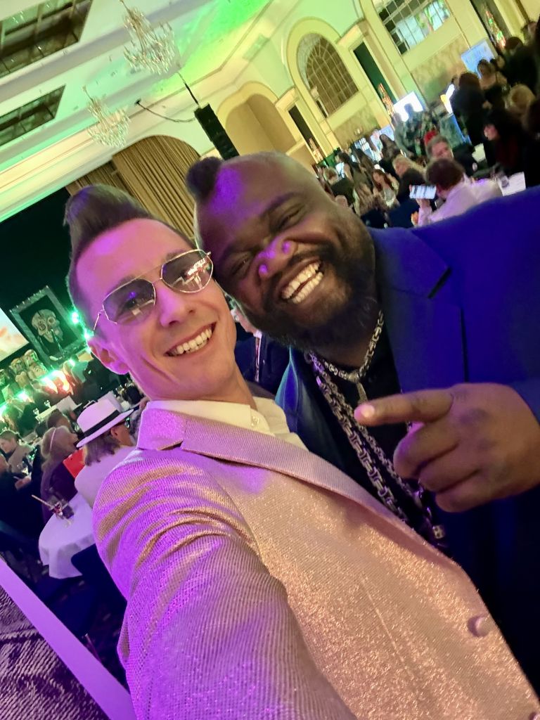 08 Keno Veith Humorvolle Magie für Hochzeit, Firmenfeier, Geburtstag, Weihnachtsfeier oder Jugendweihe